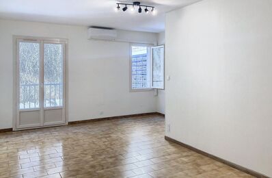 location appartement 590 € CC /mois à proximité de Althen-des-Paluds (84210)