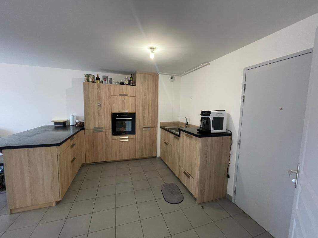 Appartement 2 pièces  à louer Gréoux-les-Bains 04800