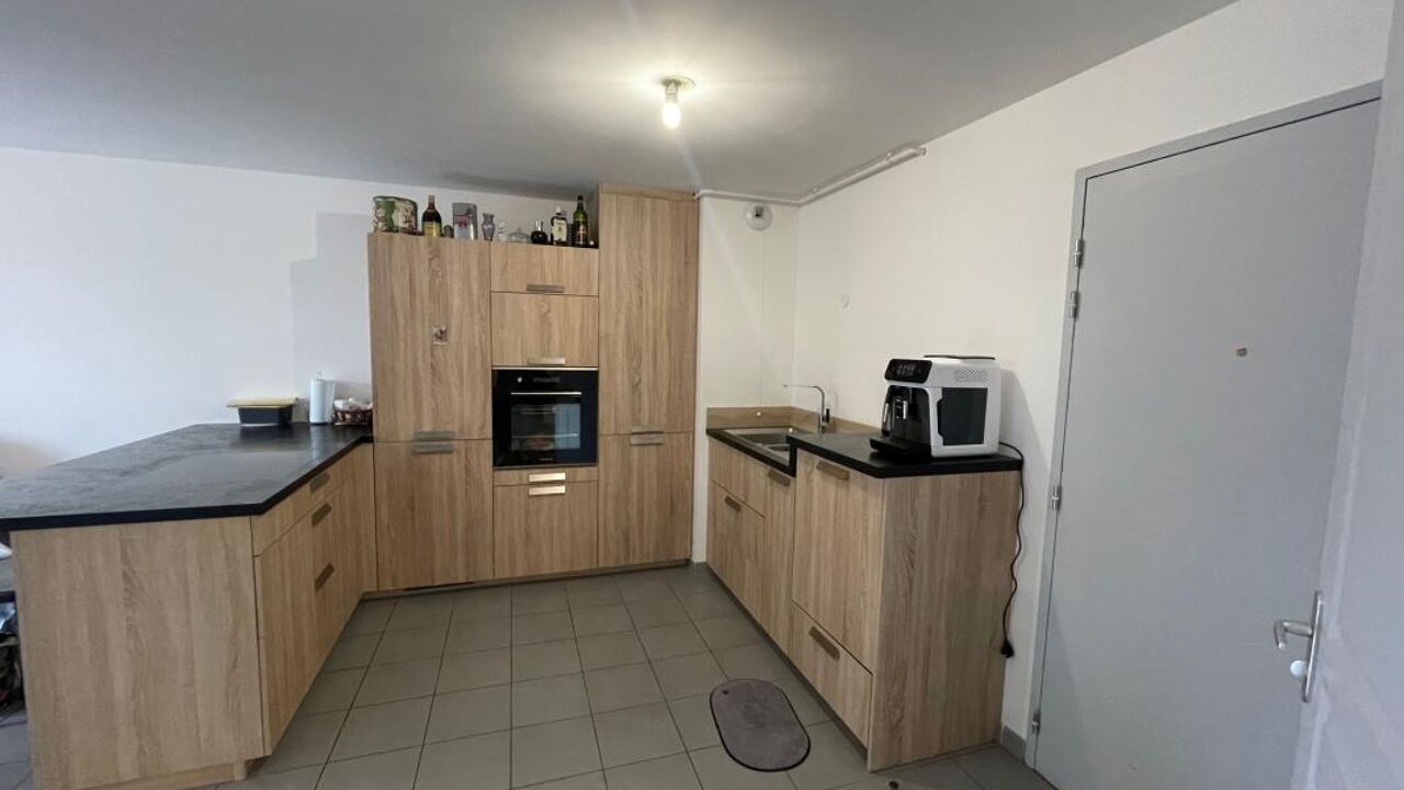 appartement 2 pièces 42 m2 à louer à Gréoux-les-Bains (04800)