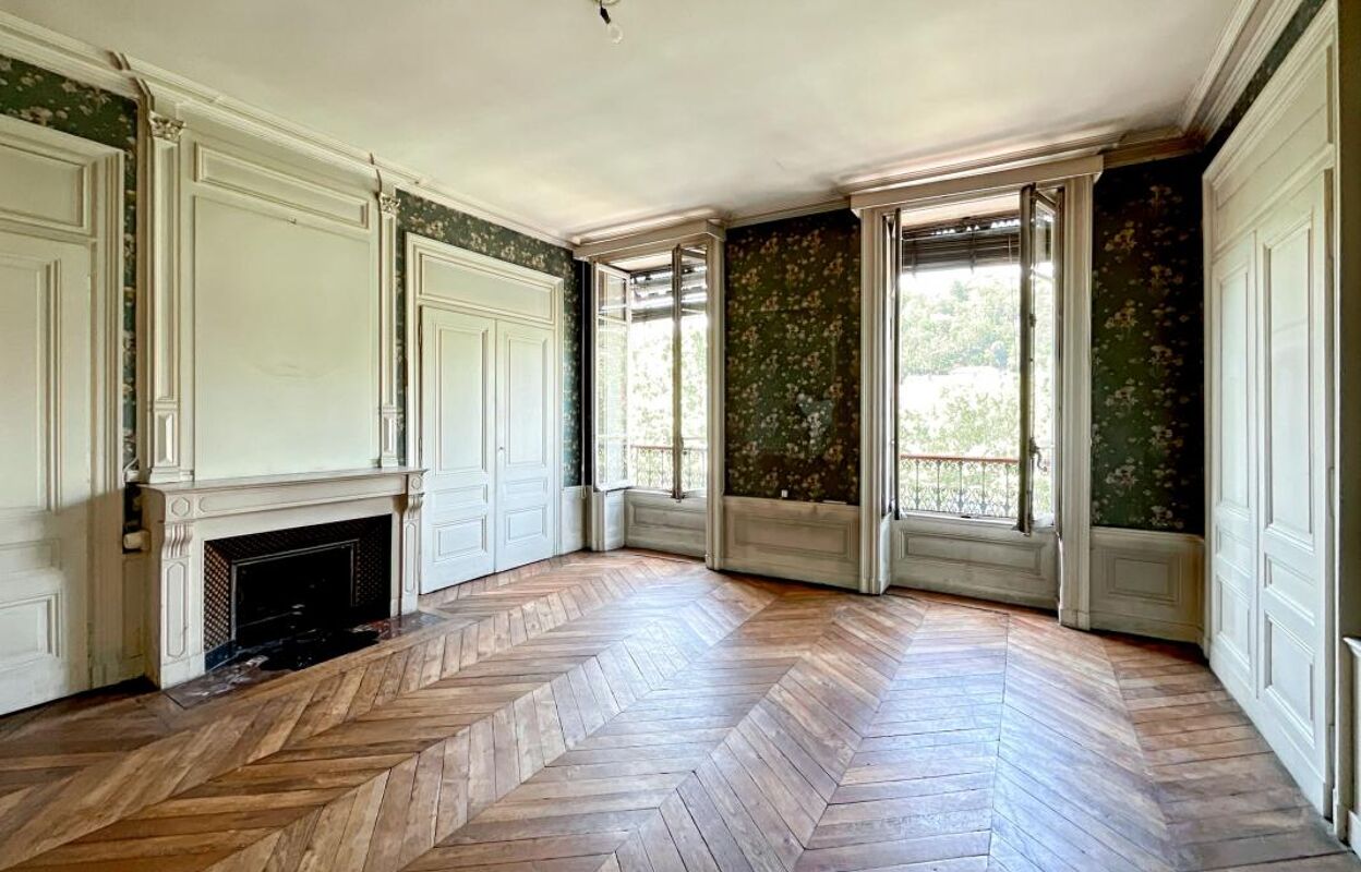 appartement 2 pièces 77 m2 à vendre à Lyon 2 (69002)