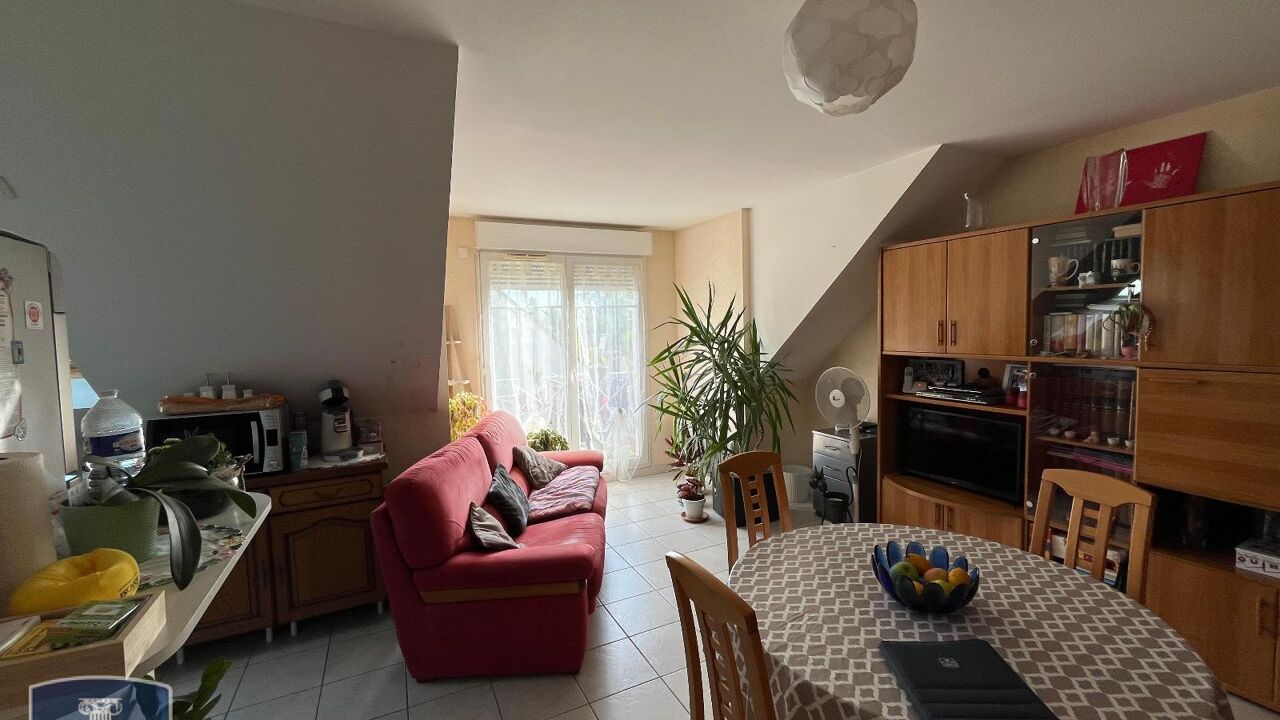 appartement 2 pièces 44 m2 à louer à La Ville-Aux-Dames (37700)