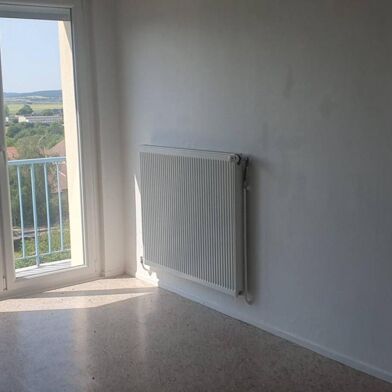 Appartement 4 pièces 411 €