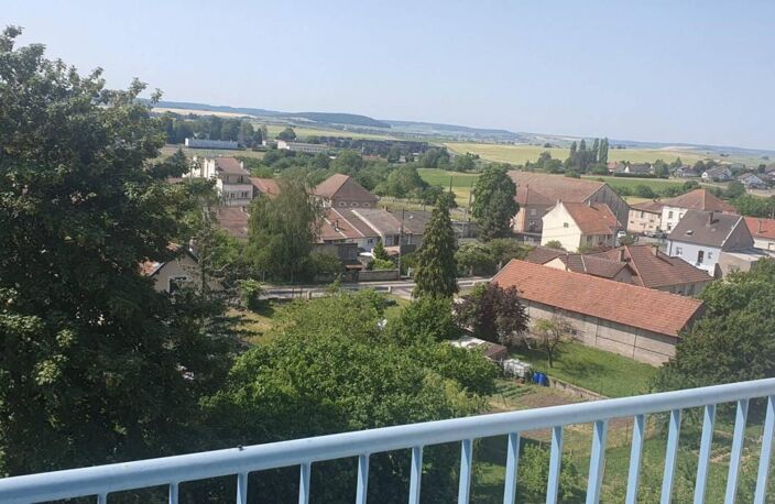 Location - Appartement T4 - 79m2 - Morhange — photo 2