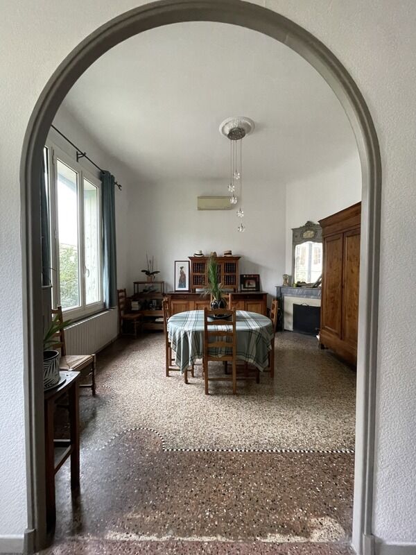 Villa / Maison 6 pièces  à vendre Arles 13200