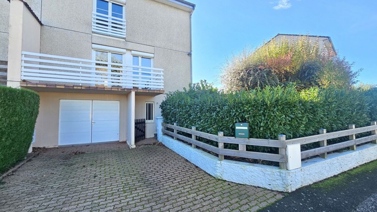 maison 4 pièces 93 m2 à vendre à Panissières (42360)