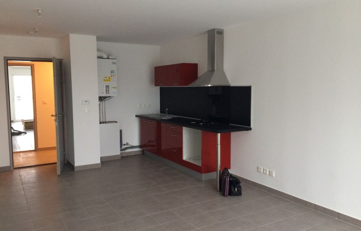 appartement 2 pièces 46 m2 à louer à Meyzieu (69330)