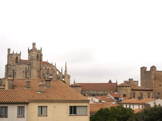 Immeuble - 300m ² — photo du bien