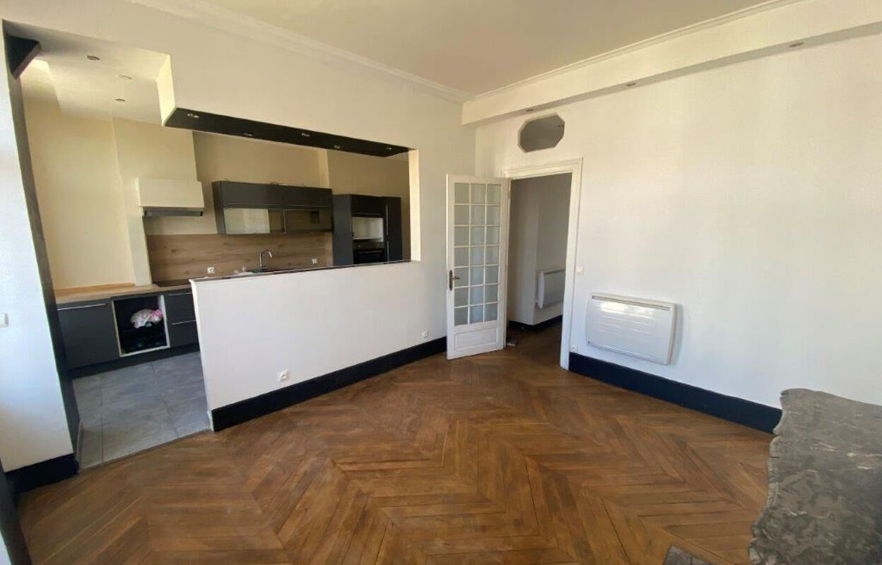 appartement 3 pièces 77 m2 à vendre à Neuville-Aux-Bois (45170)