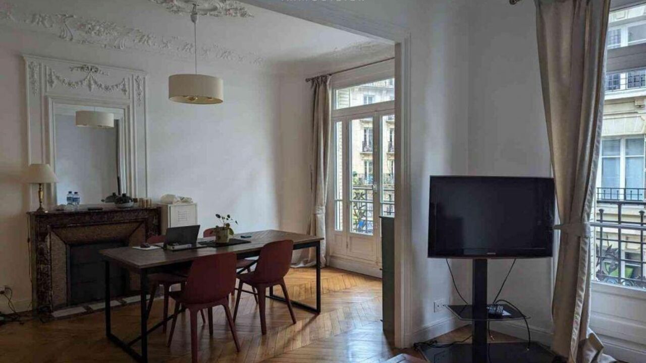 appartement 3 pièces 69 m2 à vendre à Paris 15 (75015)