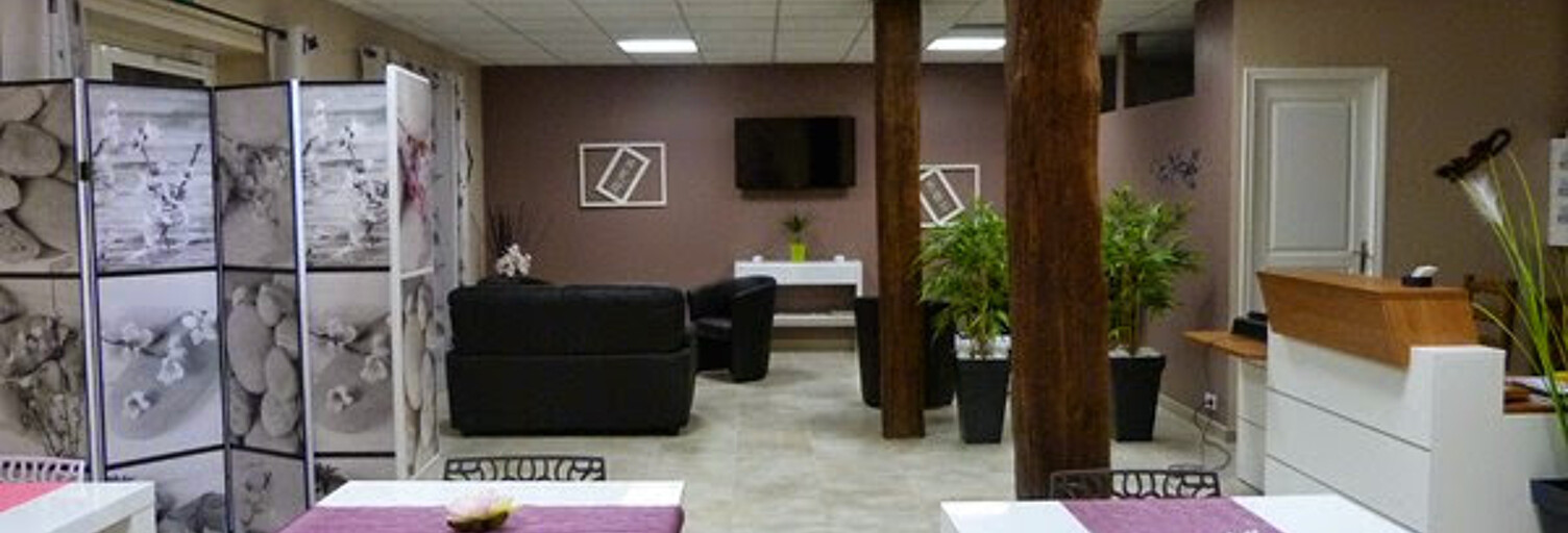 Appartement 31 Pièces 800 m² à vendre à Uzein (64230)