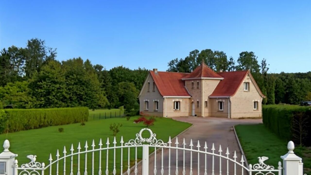 maison 5 pièces 141 m2 à vendre à Hesdin (62140)