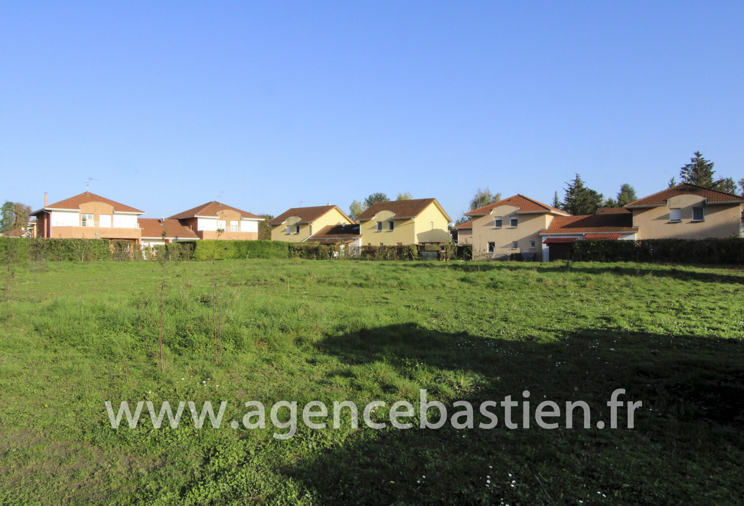 VENTE - EXCLUSIVITE - TERRAIN - ST GENIS POUILLY — photo 1