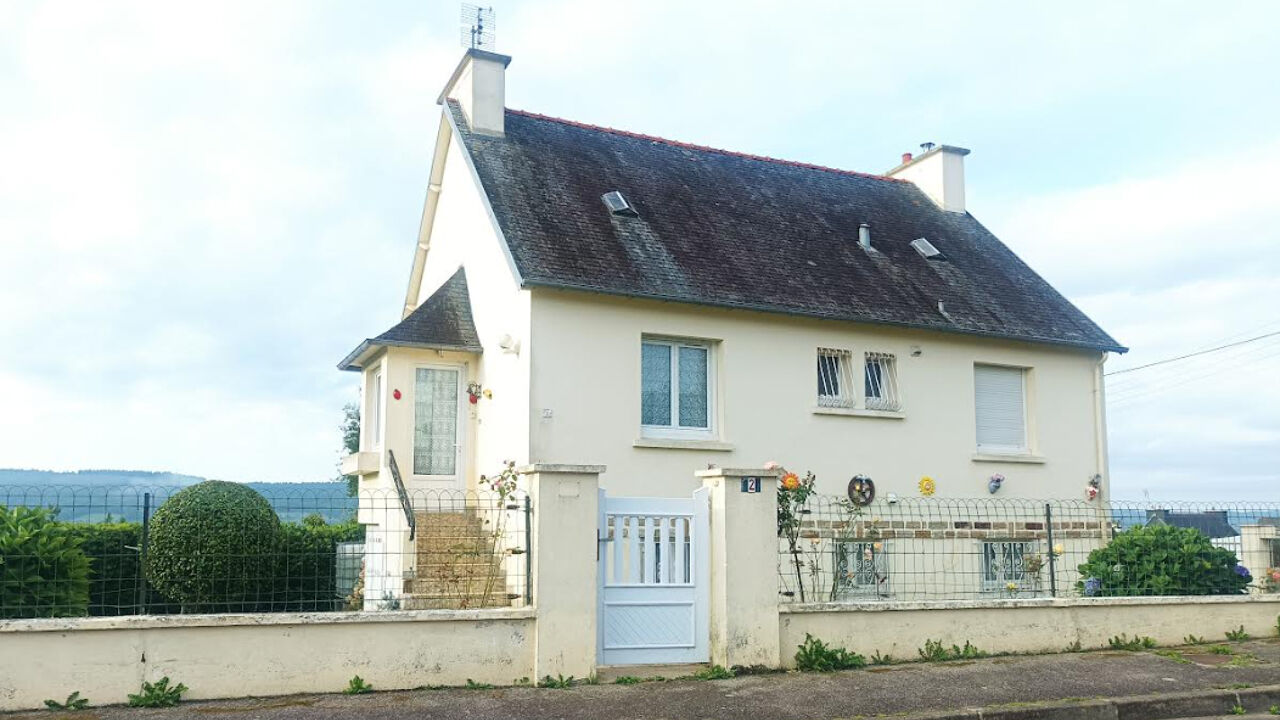 maison 5 pièces 81 m2 à vendre à Châteauneuf-du-Faou (29520)