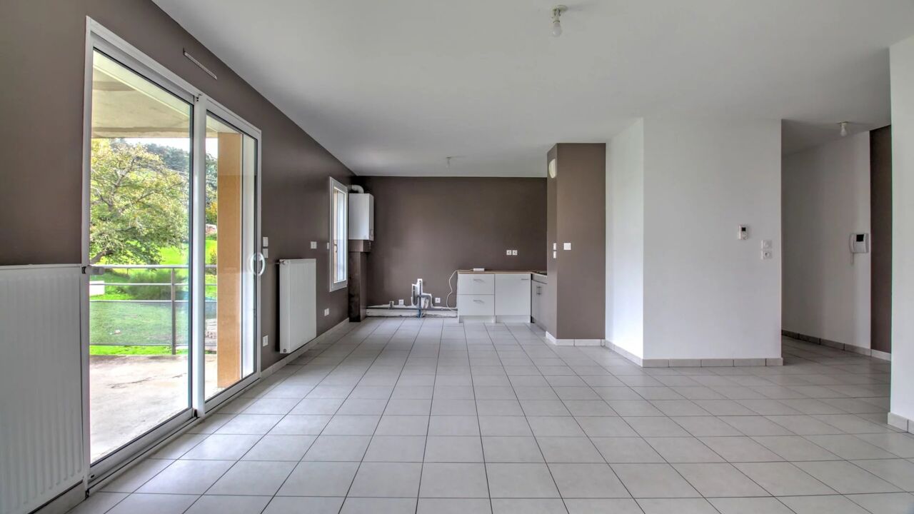 appartement 3 pièces 76 m2 à louer à Saint-Paul-en-Jarez (42740)