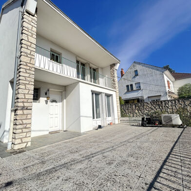 Maison 5 pièces 550000 €