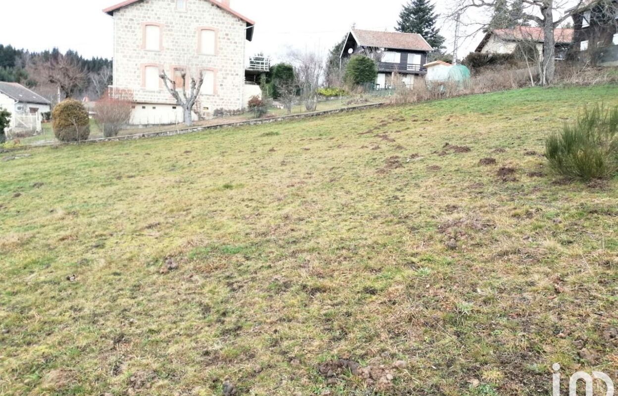 terrain  pièces 1765 m2 à vendre à Estivareilles (42380)