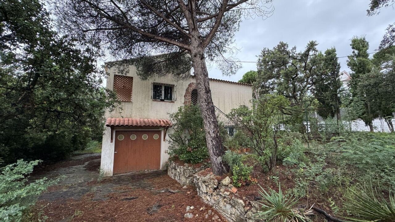 maison 4 pièces 140 m2 à vendre à Fréjus (83600)