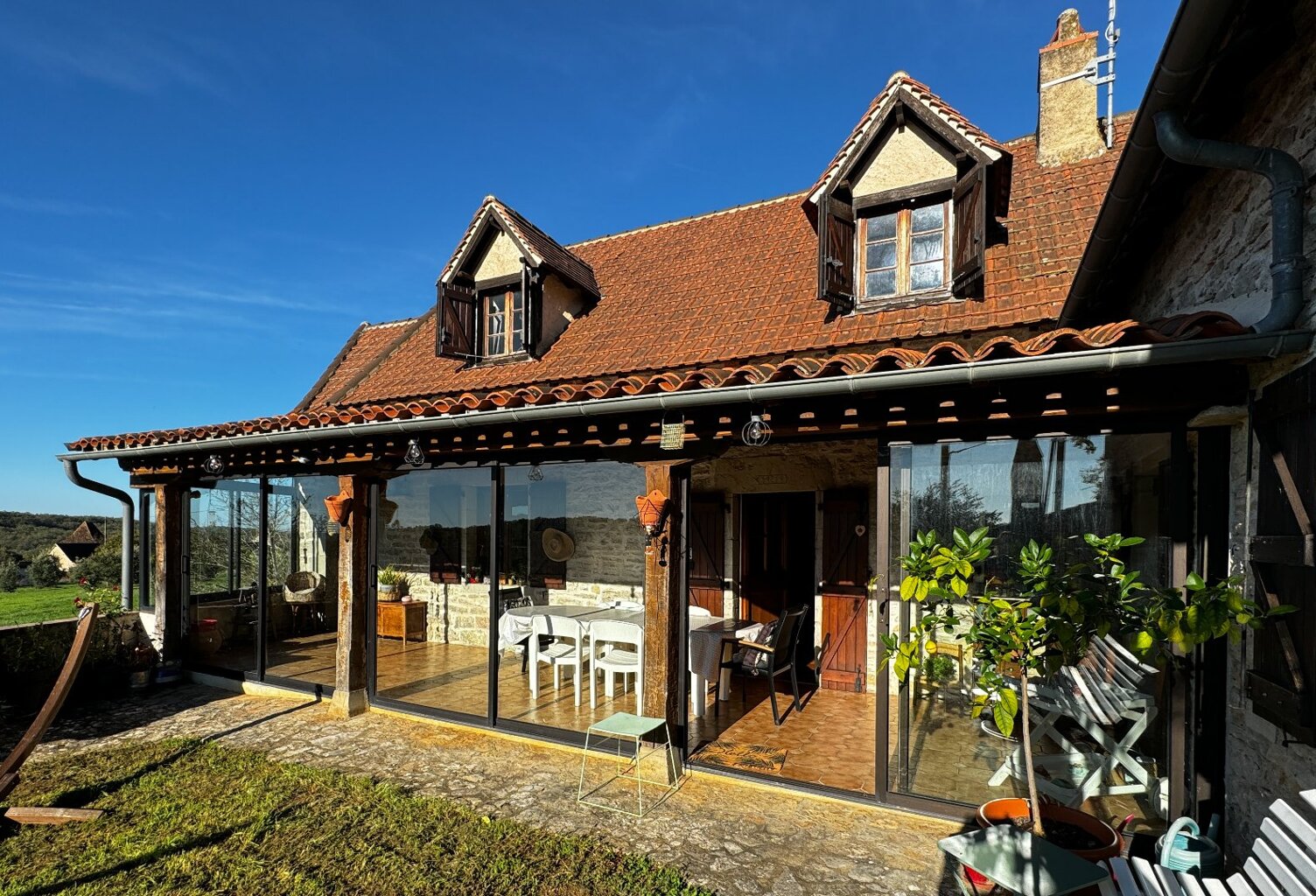 Maison — photo 1