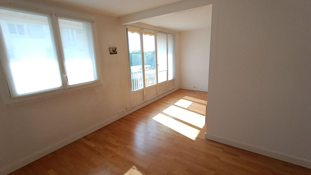 appartement 4 pièces 67 m2 à vendre à Le Plessis-Robinson (92350)