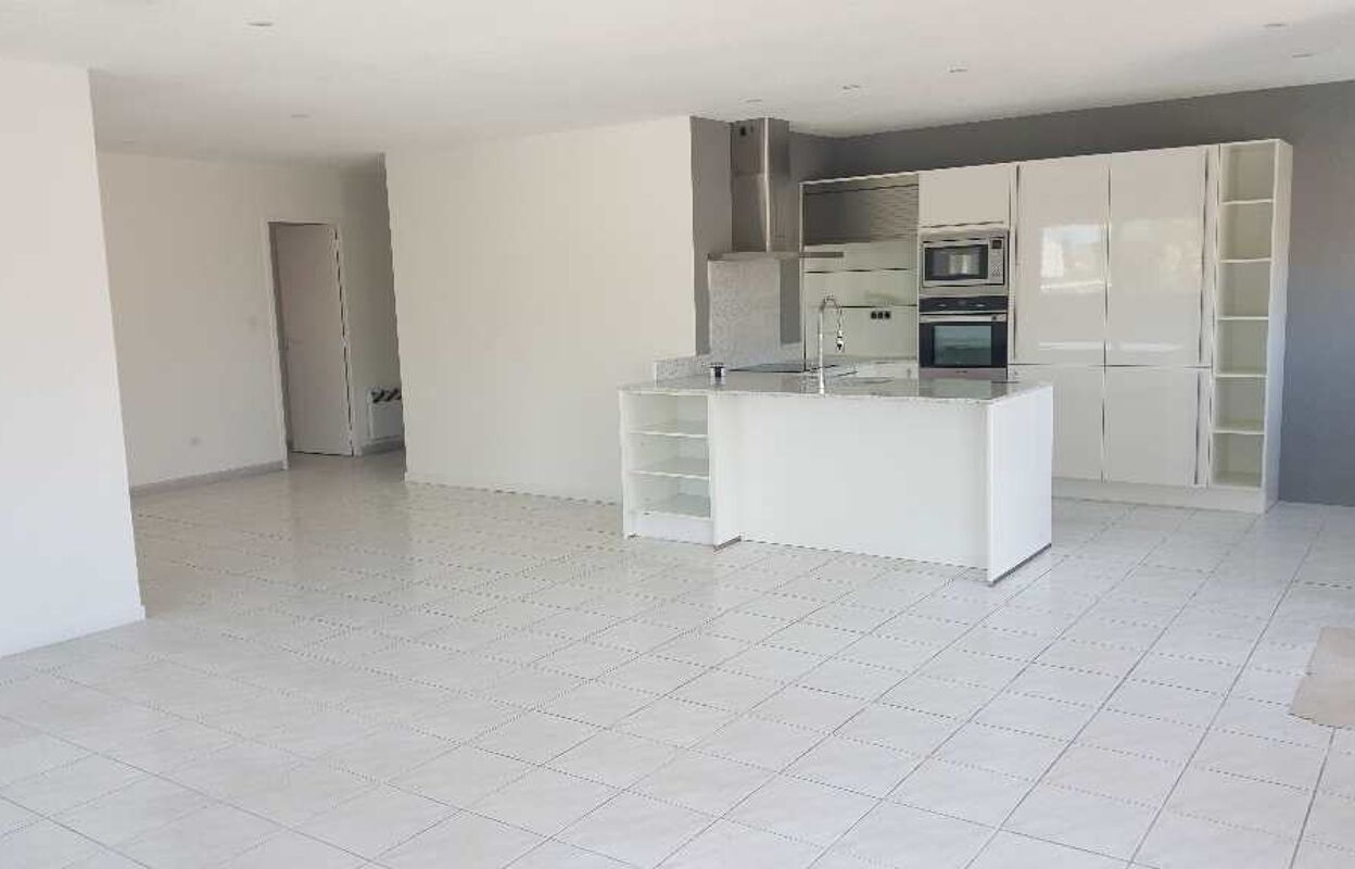 appartement 4 pièces 100 m2 à louer à Agde (34300)