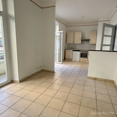 Immeuble 176 m²