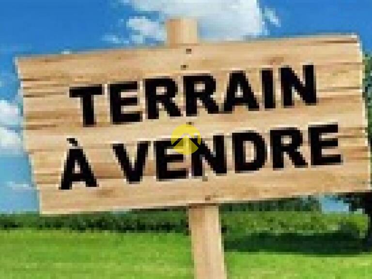 TERRAIN NON CONSTRUCTIBLE — photo 1