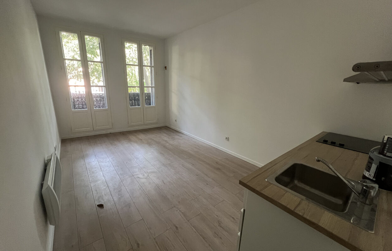 immeuble  pièces 152 m2 à vendre à Nîmes (30000)