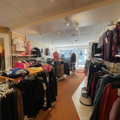 Commerce  179300 €