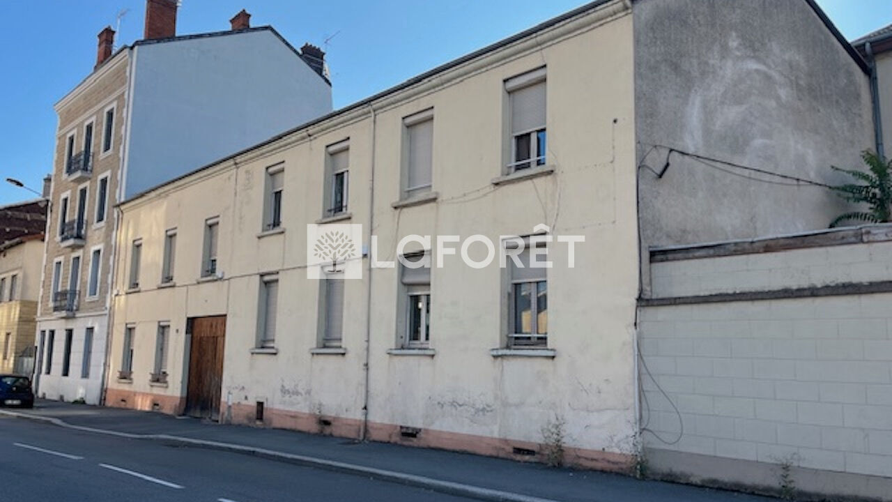 immeuble  pièces 500 m2 à vendre à Saint-Chamond (42400)