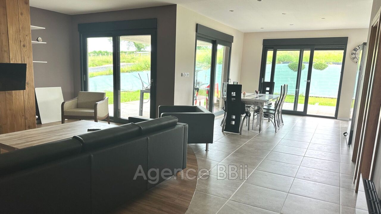 maison  pièces 108 m2 à vendre à Saint-Martin-d'Estréaux (42620)