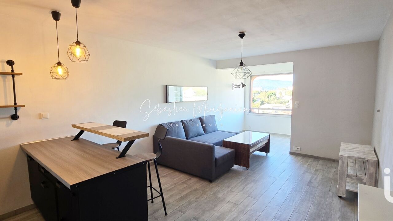 appartement 1 pièces 35 m2 à vendre à Hyères (83400)