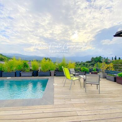 Maison 6 pièces 842000 €