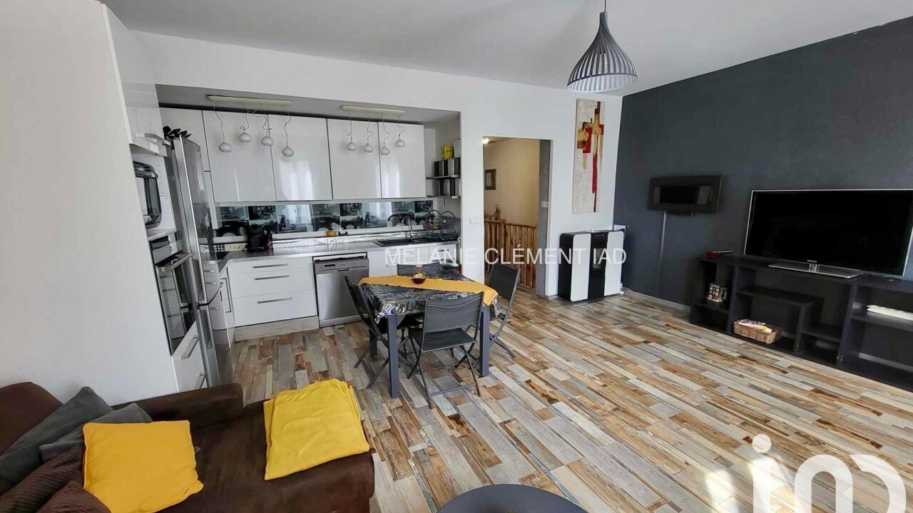 appartement 3 pièces 71 m2 à vendre à Garéoult (83136)