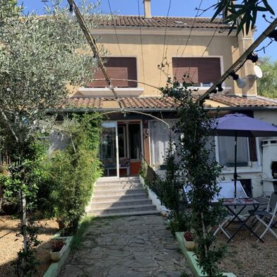 Maison 9 pièces 200000 €
