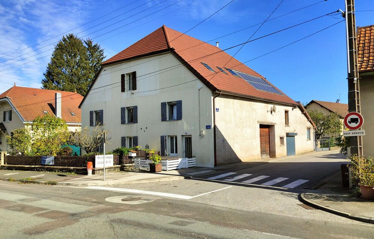 maison 10 pièces 265 m2 à vendre à L'Isle-sur-le-Doubs (25250)