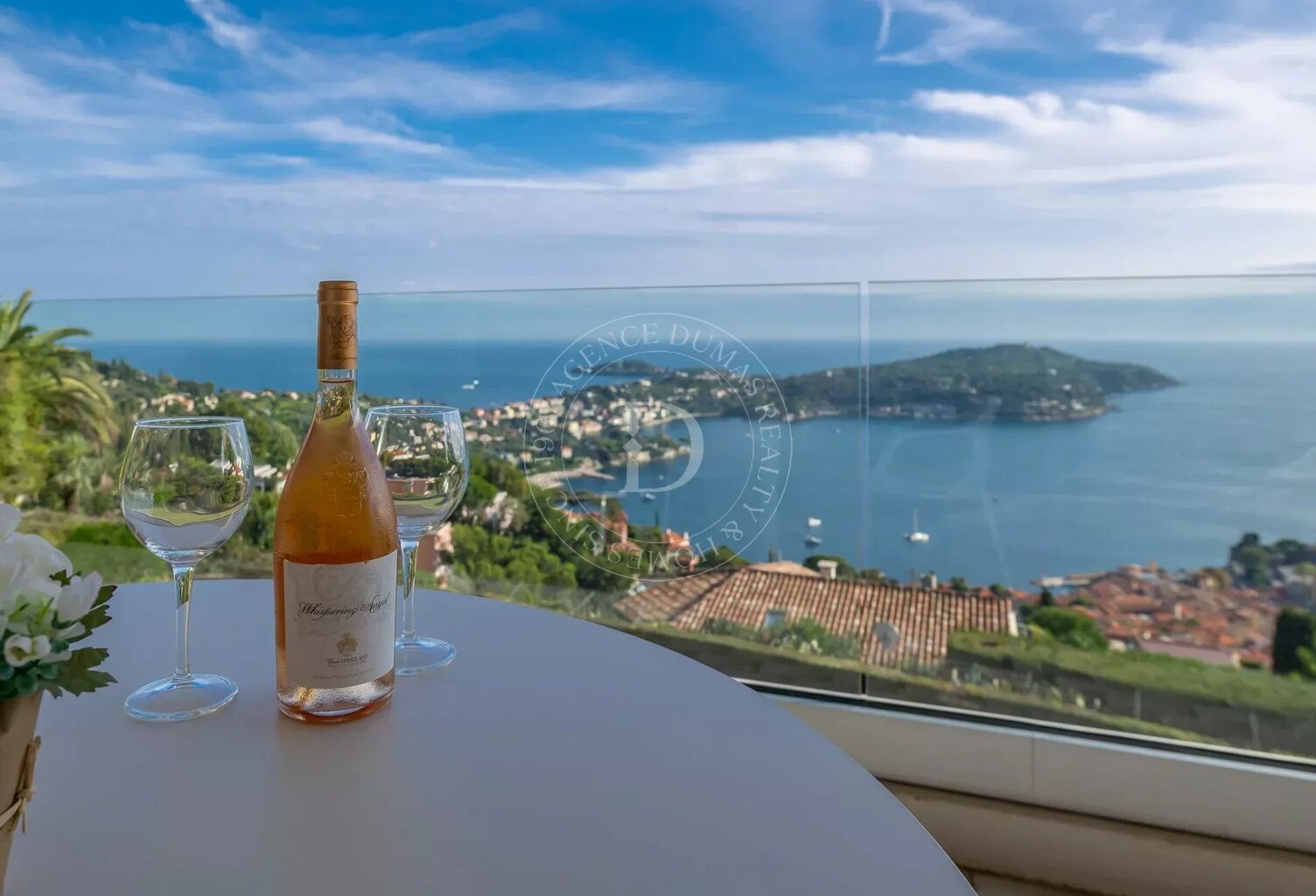 3 pièces avec terrasse et vue imprenable sur la rade de Villefra — photo 1
