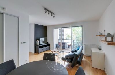 location appartement 1 730 € CC /mois à proximité de Bron (69500)