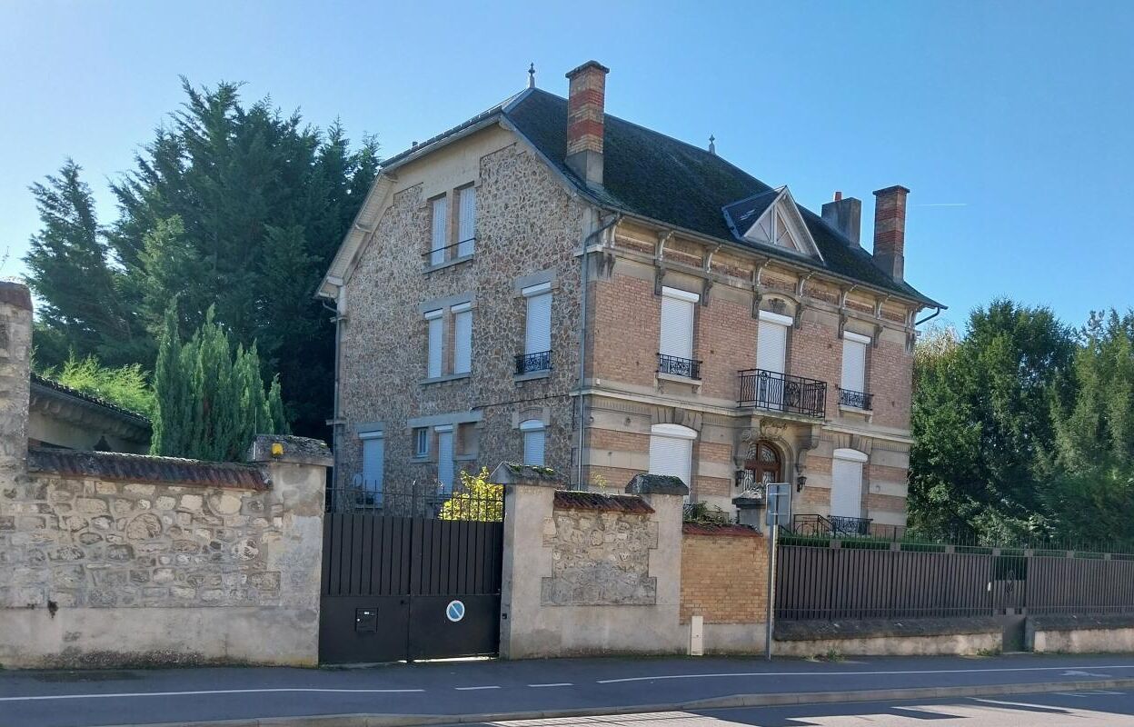 maison 5 pièces 240 m2 à vendre à Fismes (51170)