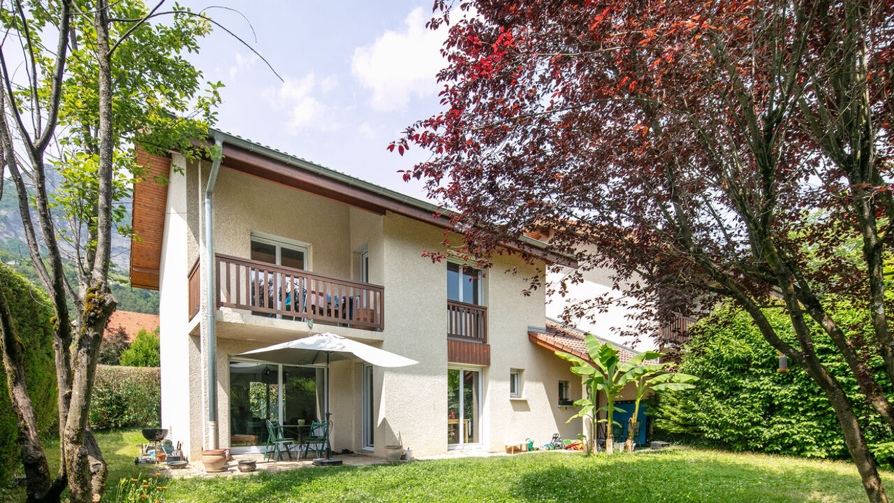 maison 4 pièces 96 m2 à vendre à Meylan (38240)