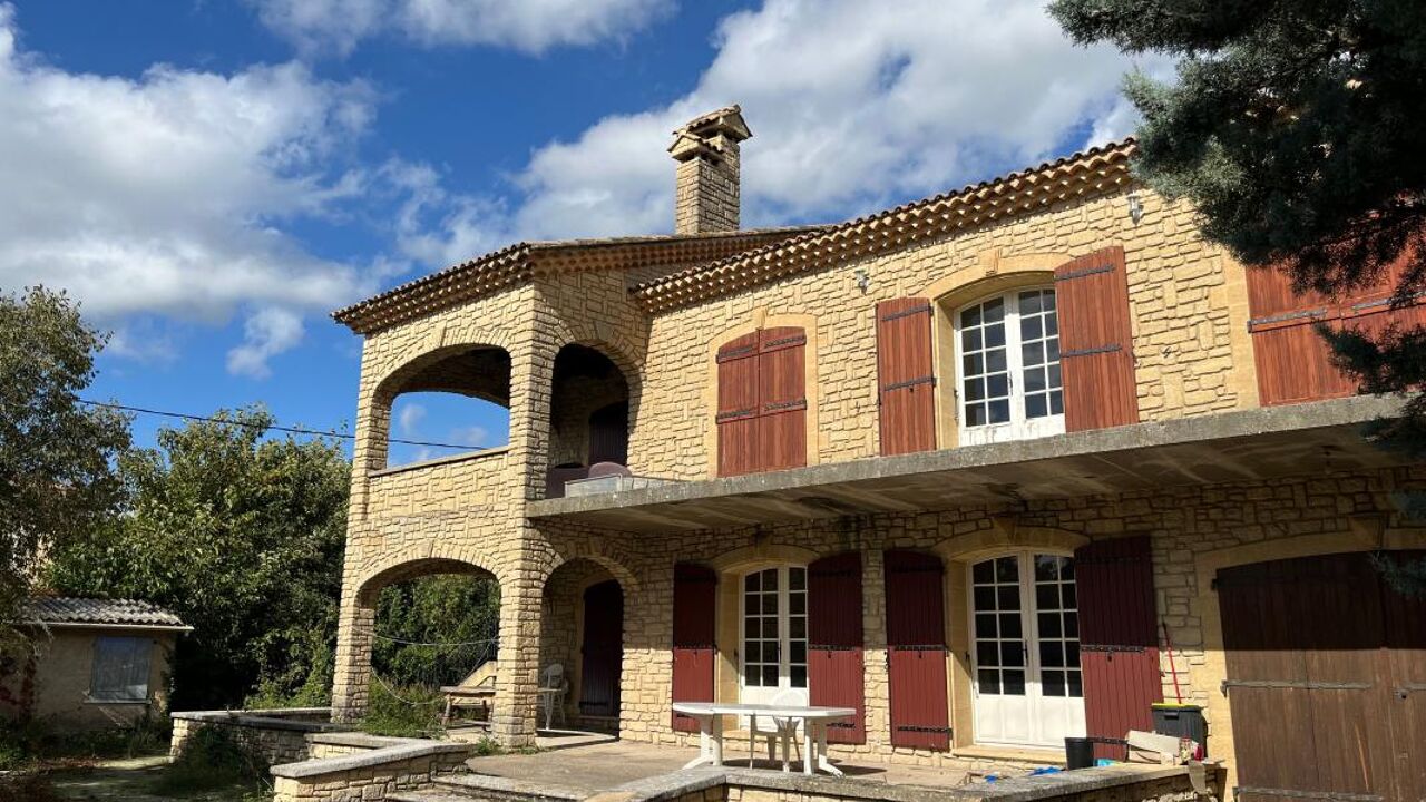 maison 6 pièces 261 m2 à vendre à L'Isle-sur-la-Sorgue (84800)