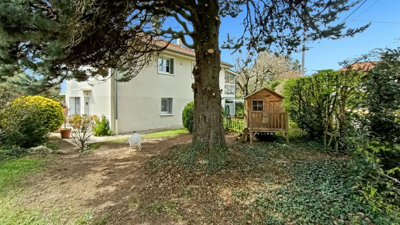 maison 4 pièces 110 m2 à vendre à Rillieux-la-Pape (69140)