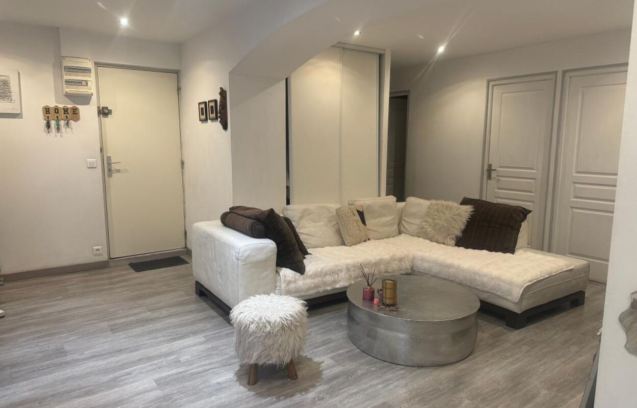 appartement 2 pièces 55 m2 à vendre à Toulon (83200)