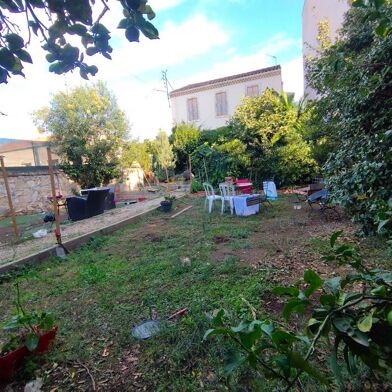 Terrain  226000 €