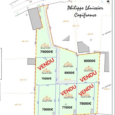 Terrain 592 m²