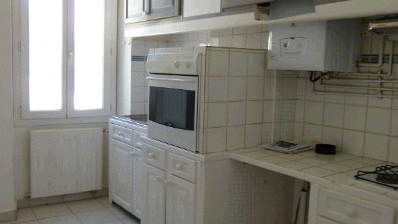 appartement 3 pièces 58 m2 à louer à Marseille 6 (13006)