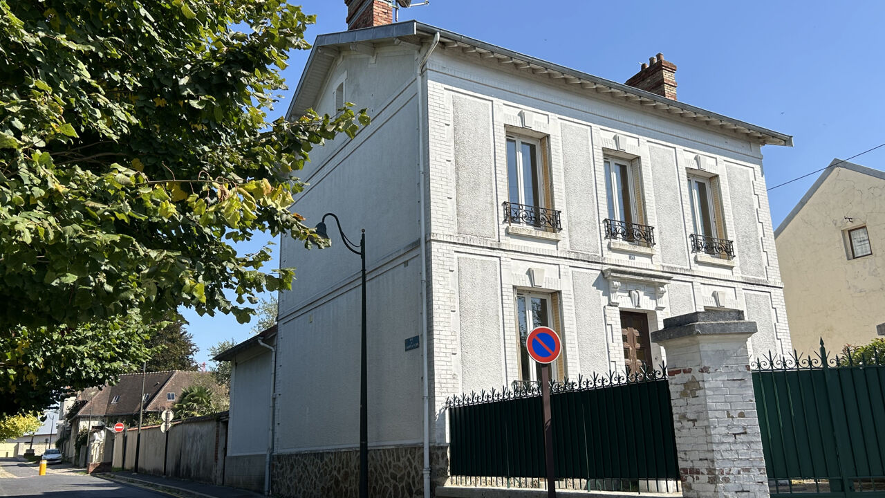 maison 9 pièces 183 m2 à vendre à La Ferté-Gaucher (77320)