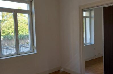 location appartement 880 € CC /mois à proximité de Fleury (57420)