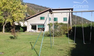 Maison 9 Pièces 196 m² à vendre à Allevard (38580)