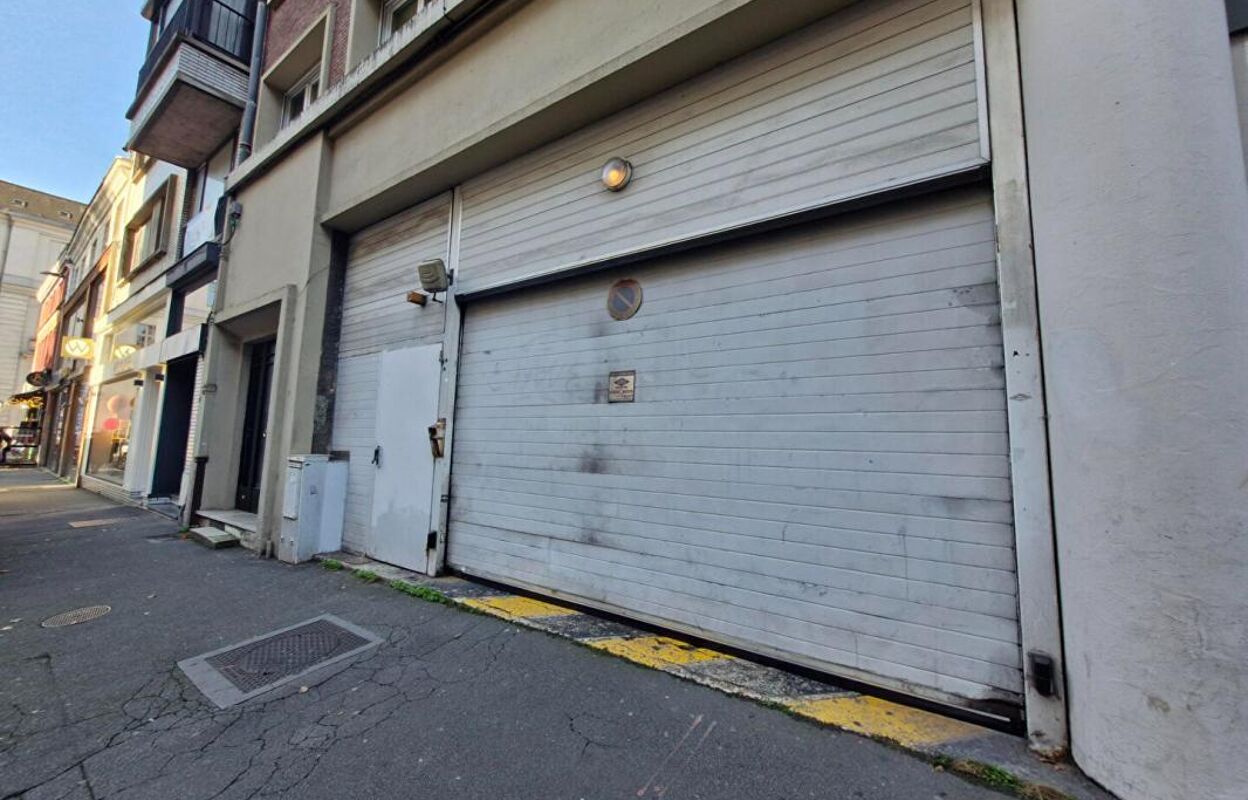 garage  pièces 15 m2 à vendre à Lille (59000)