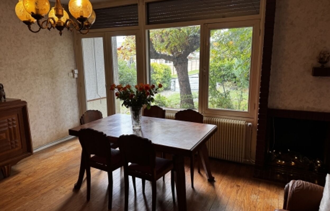 maison 5 pièces 74 m2 à vendre à Saint-Médard-en-Jalles (33160)